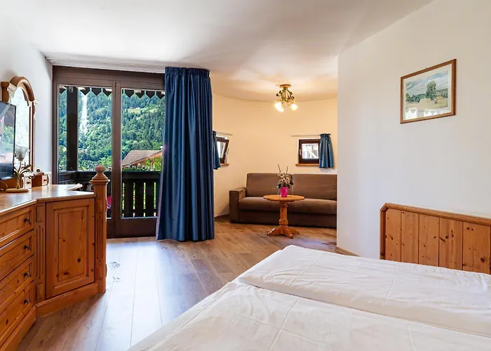 Hotel Castel Pietra